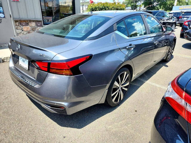 2020 Nissan Altima 2.5 SR