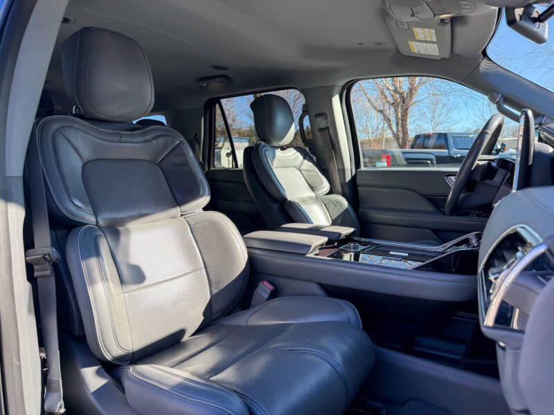 2018 Lincoln Navigator Select