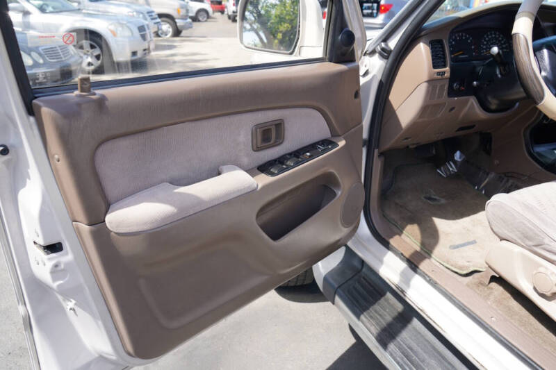1997 Toyota 4Runner SR5