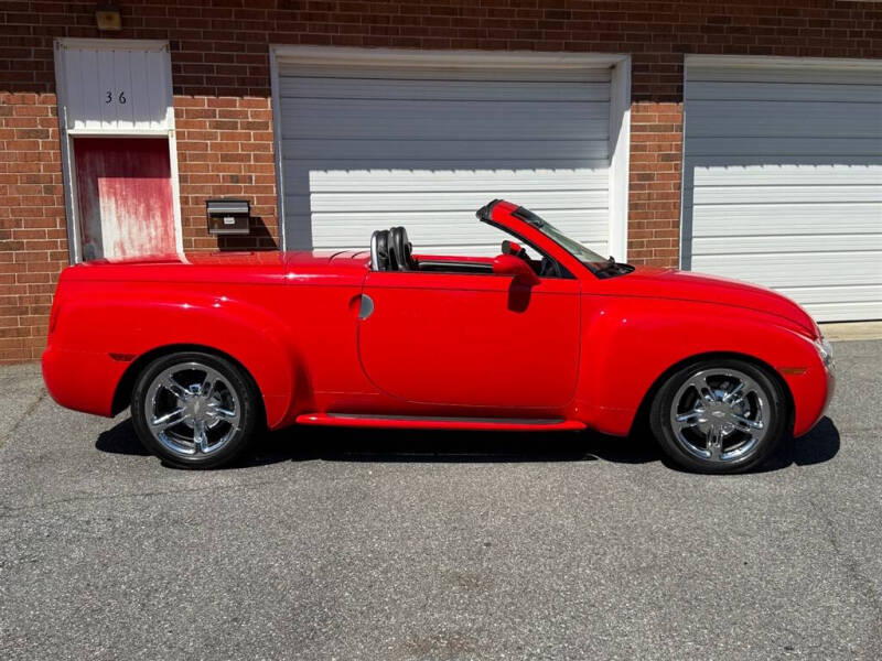 2004 Chevrolet SSR LS