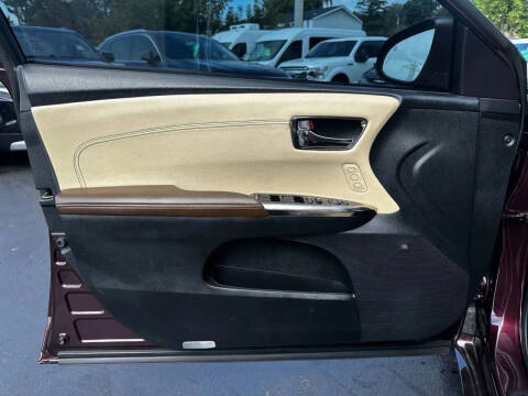 2016 Toyota Avalon Limited