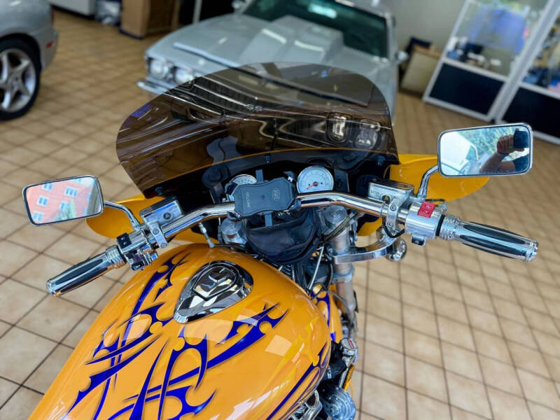 1998 Honda GL1500C Valkyrie