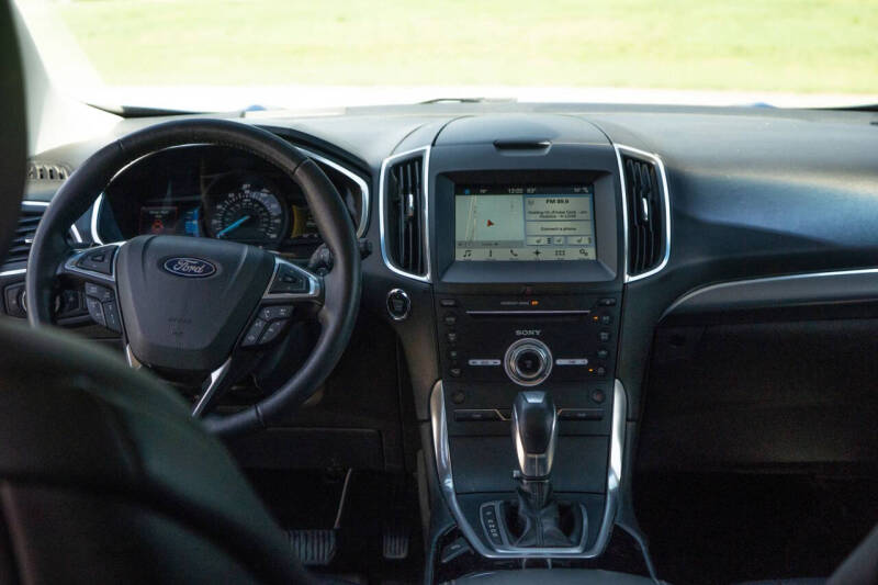 2018 Ford Edge Titanium