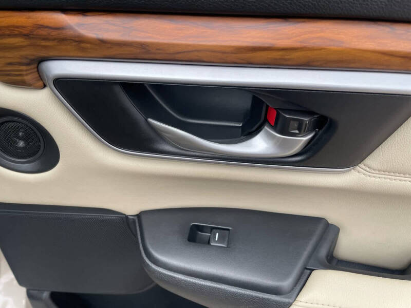 2017 Honda CR-V Touring