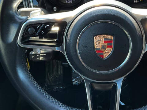 2015 Porsche Macan S