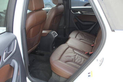 2016 Audi Q3 2.0T quattro Premium Plus