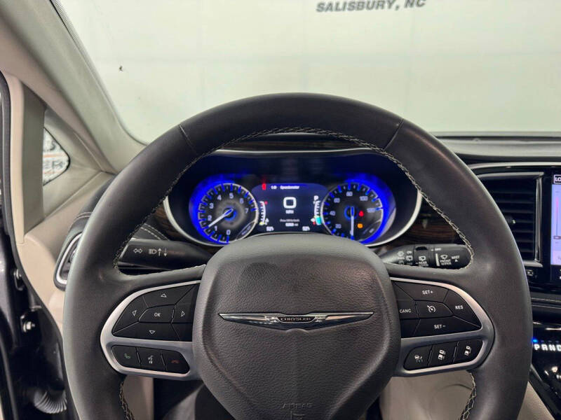 2022 Chrysler Pacifica Limited