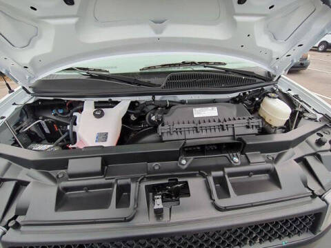 2025 Chevrolet Express 2500