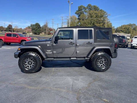 2016 Jeep Wrangler Unlimited Sahara