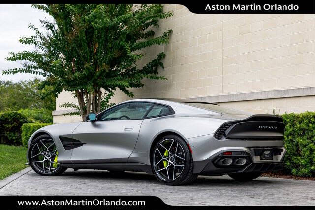 2025 Aston Martin Vanquish