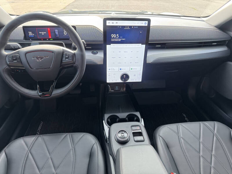 2023 Ford Mustang Mach-E Select