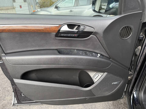 2011 Audi Q7 3.0T quattro Premium Plus