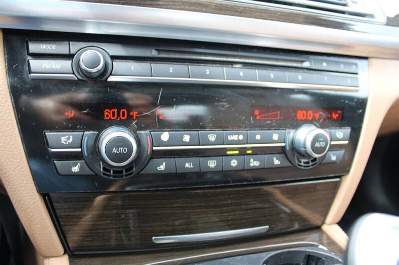 2012 BMW 7 Series 750Li xDrive