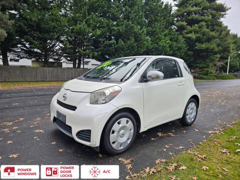 2014 Scion iQ