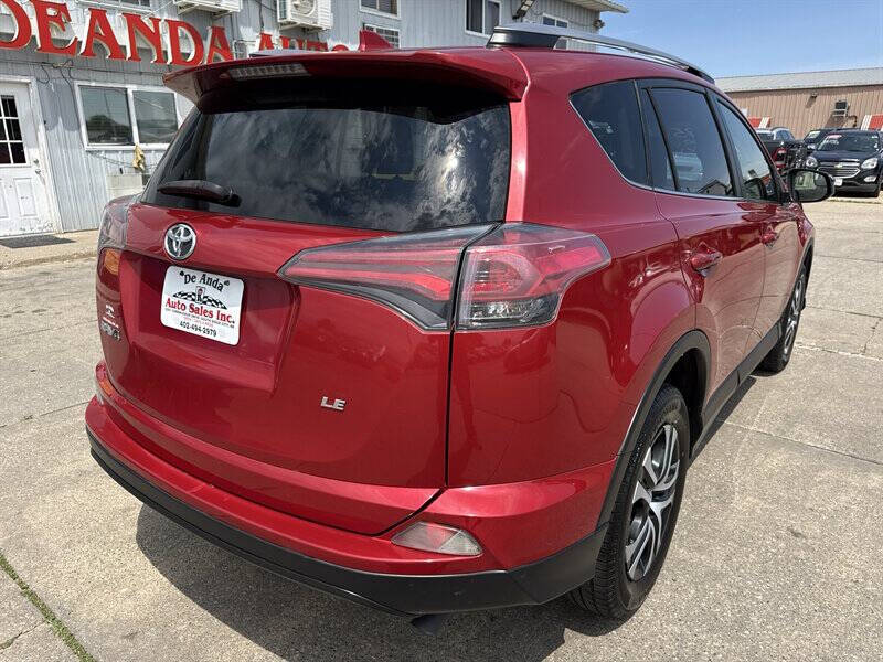 2017 Toyota RAV4 LE