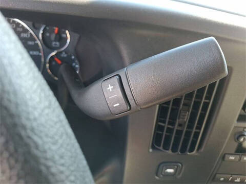 2025 GMC Savana LT 2500