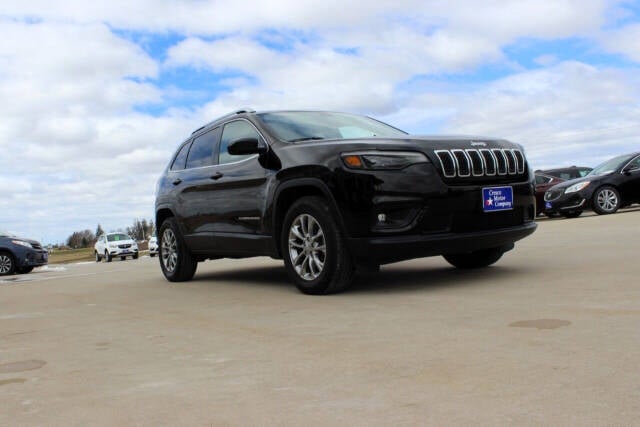 2019 Jeep Cherokee for sale at Cresco Motor Company in Cresco, IA