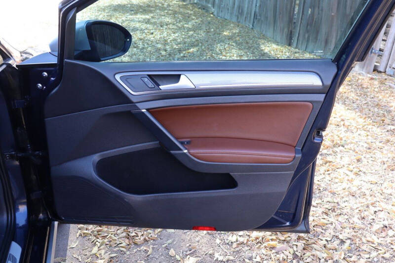 2017 Volkswagen Golf Alltrack