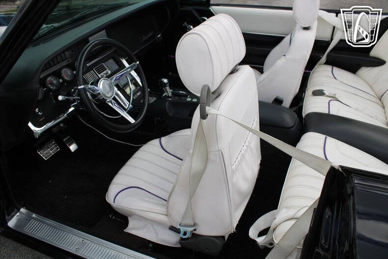 1964 Ford Thunderbird