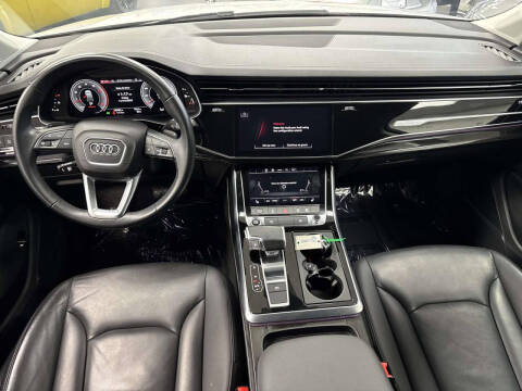 2024 Audi Q7 quattro Premium Plus 55 TFSI