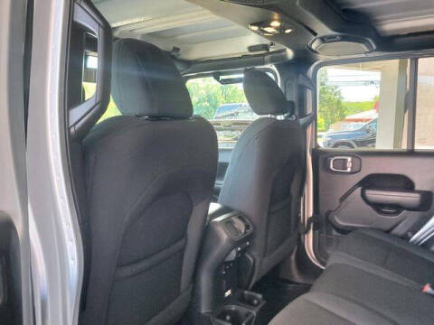 2022 Jeep Gladiator Altitude