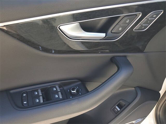 2020 Audi Q7 quattro Premium Plus 55 TFSI