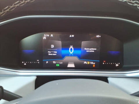 2025 Volkswagen Taos SE 4Motion