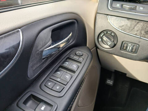 2015 Chrysler Town and Country Touring