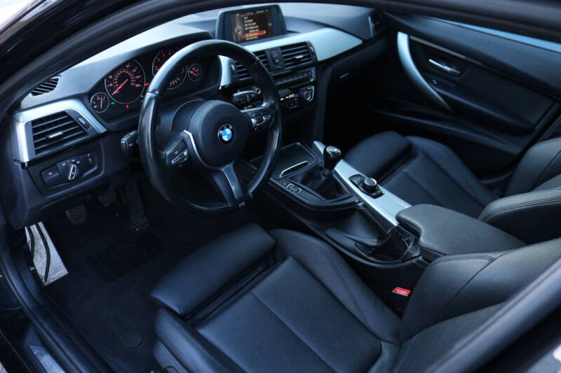 2016 BMW 3 Series 328i