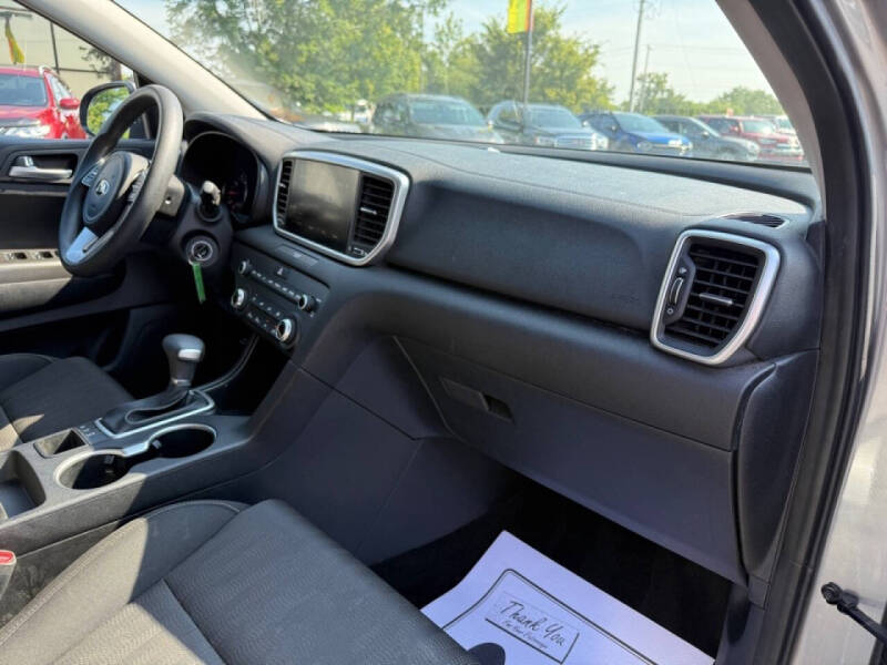 2022 Kia Sportage LX