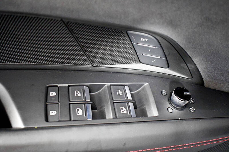 2022 Audi RS e-tron GT quattro