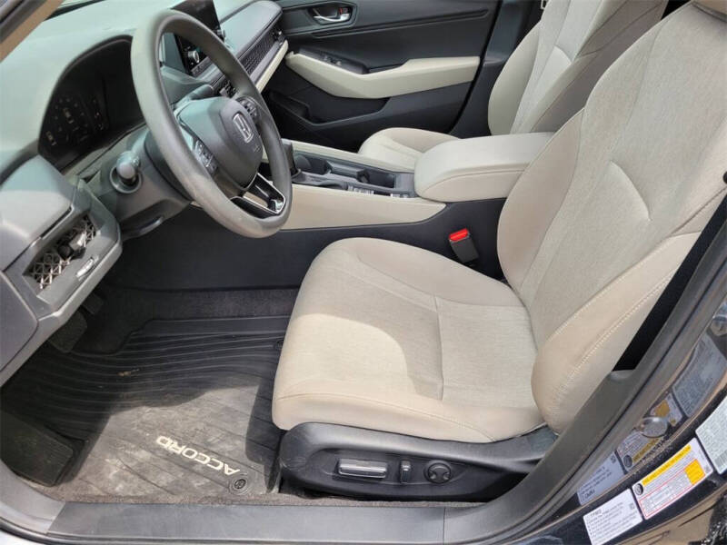 2025 Honda Accord SE