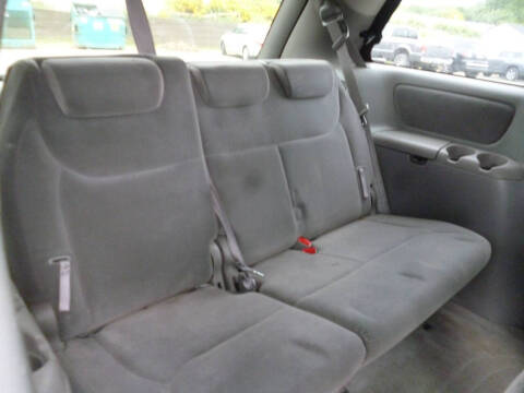 2005 Toyota Sienna LE 7 Passenger