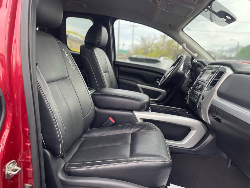 2017 Nissan Titan PRO-4X