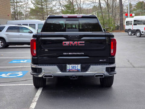 2022 GMC Sierra 1500 SLT