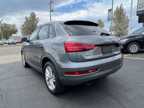 2017 Audi Q3 2.0T Premium