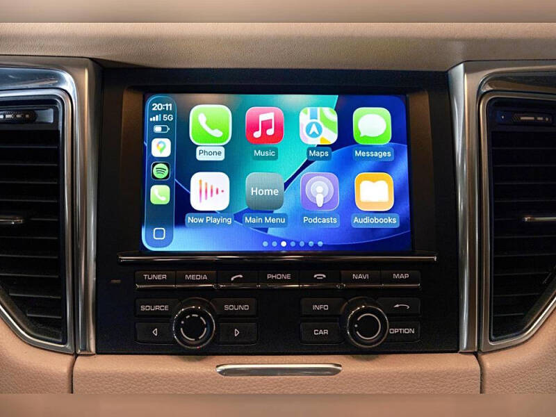 2015 Porsche Macan S