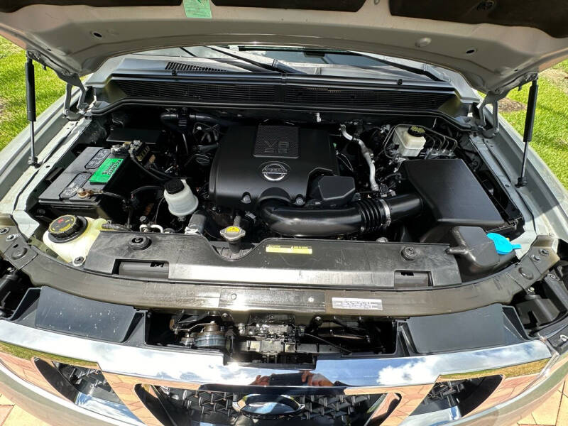 2015 Nissan Armada Platinum