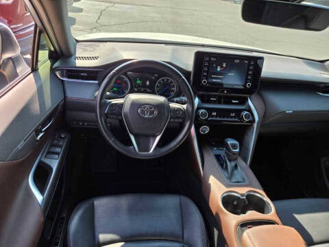 2022 Toyota Venza XLE