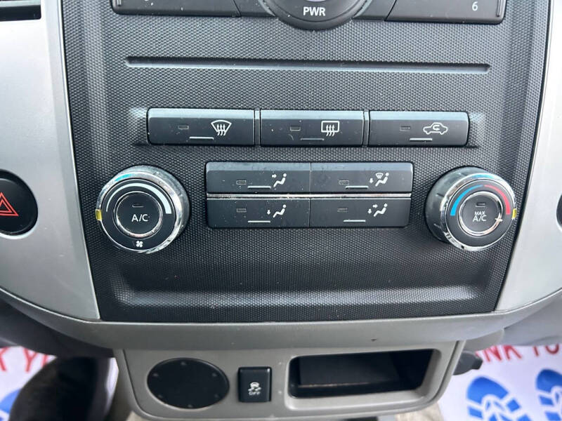 2012 Nissan Frontier S