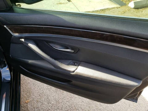 2011 BMW 5 Series 528i