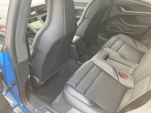 2024 Porsche Taycan Turbo S