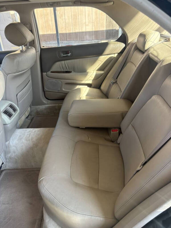 1995 Lexus LS 400