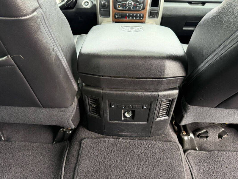 2016 RAM 3500 Laramie