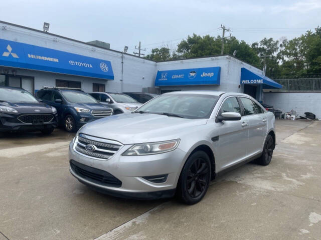 2011 Ford Taurus for sale at Alpha Auto Sales in Detroit, MI