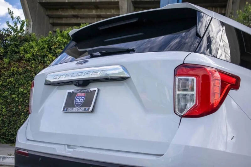 2021 Ford Explorer
