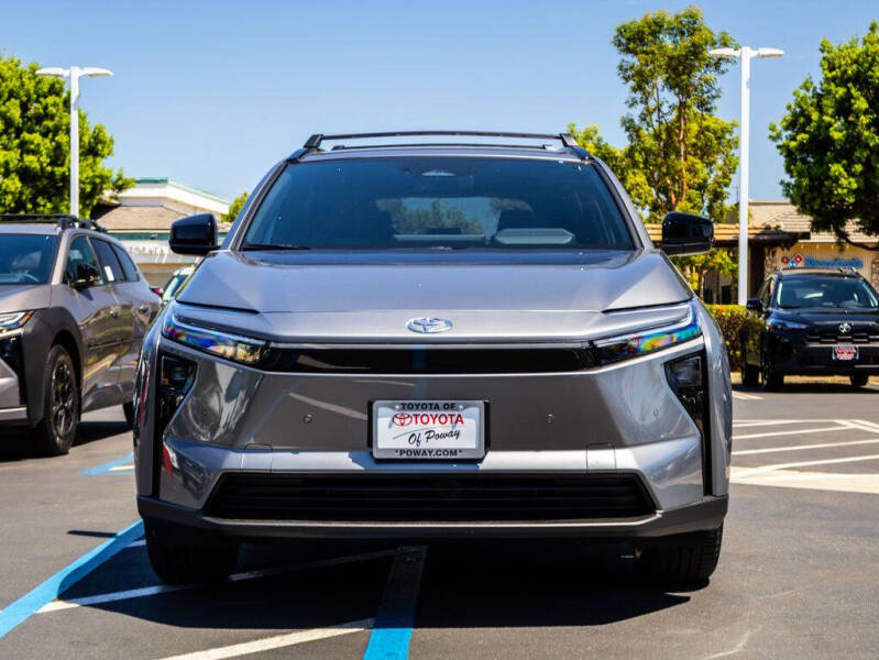 2026 Toyota bZ XLE Plus
