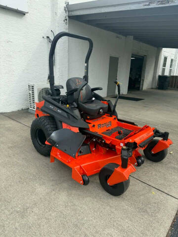 2026 Bad Boy Mowers ROGUE 72"