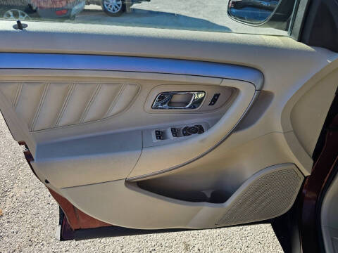 2015 Ford Taurus SEL