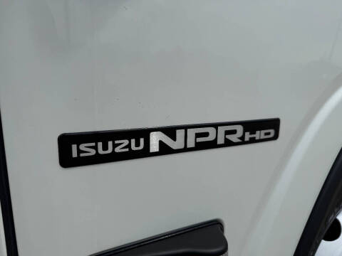 2021 Isuzu NPR-HD